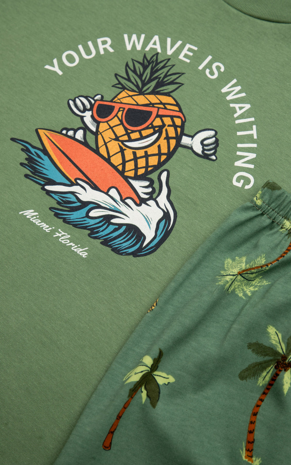 Παιδική Πιτζάμα Βαμβακερή Χακί με Ανανά Και Φοίνικες-Palms Μinerva