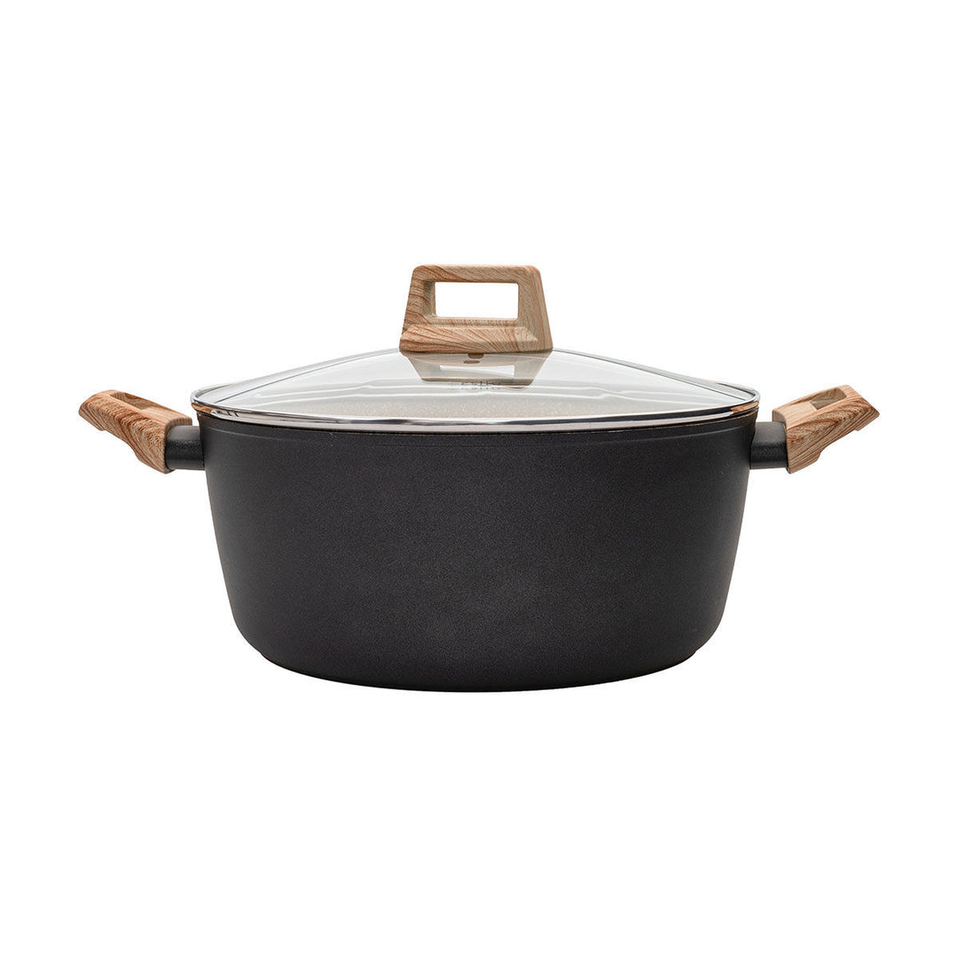 Κατσαρόλα Earth με αντικολλητική stone επίστρωση και ξύλινες λαβές, σε λευκό φόντο, ιδανική για καθημερινό μαγείρεμα με ζεστή και μοντέρνα αισθηση.