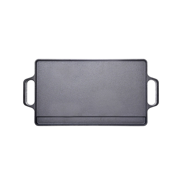 Πίσω όψη ορθογώνιας μαντεμένιας πλάκας ψησίματος με δύο χειρολαβές, κατάλληλη για γκριλ και κουζίνα.