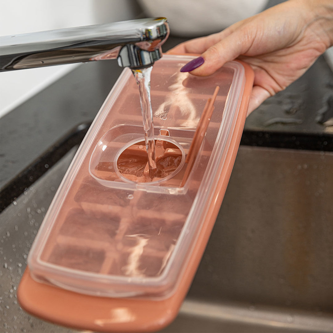 Παγοθήκη Πλαστική 14 Θέσεων Με Καπάκι Μέντα Estia