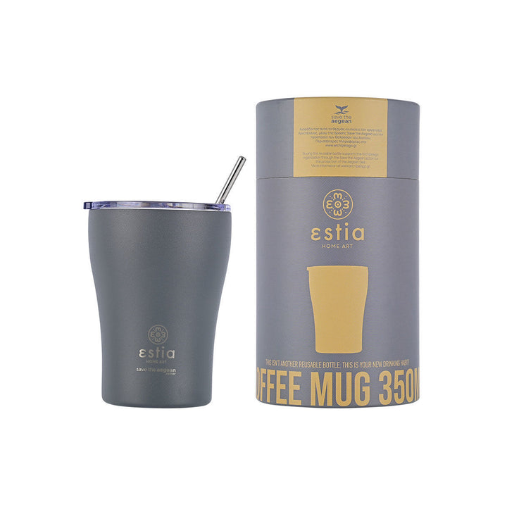 Σετ Estia Home Art με θερμός κούπα καφέ Save the Aegean 350ml σε γκρι χρώμα και κυλινδρική συσκευασία σε γκρι-κίτρινο χρώμα σε ουδέτερο φόντο
