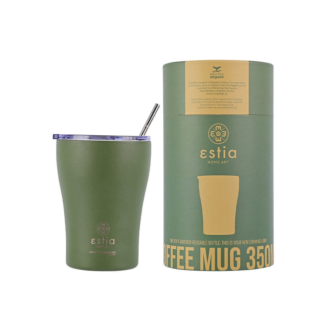 Σετ Estia Home Art με θερμός κούπα καφέ Save the Aegean 350ml σε forest spirit πράσινο χρώμα και κυλινδρική συσκευασία σε πράσινο-κίτρινο χρώμα σε ουδέτερο φόντο