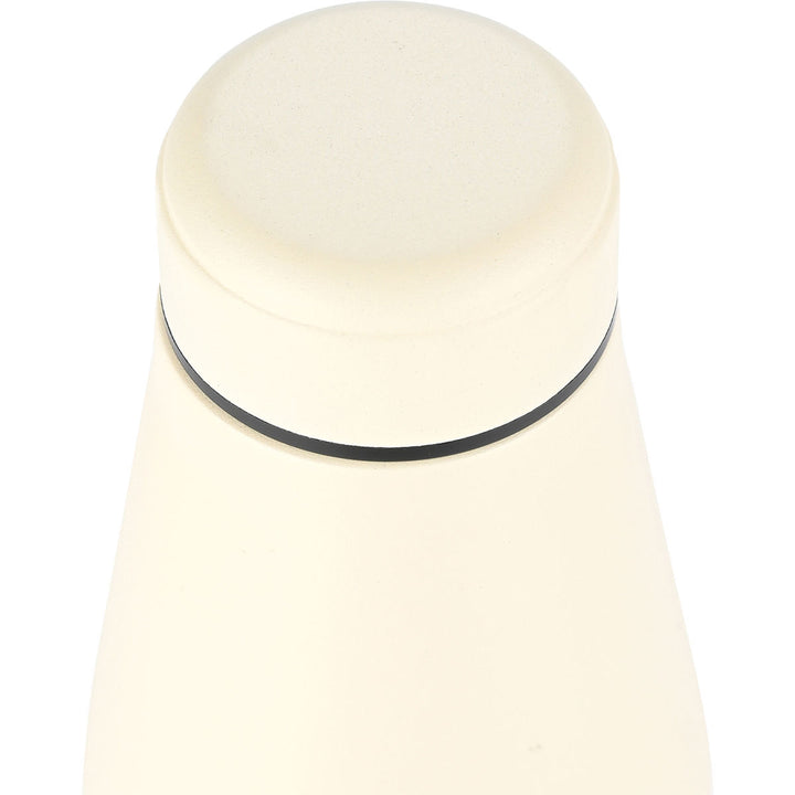 Κοντινό στο μπεζ καπάκι παγουριού Estia με ματ υφή και λεπτή μαύρη γραμμή γύρω από τη βάση του.