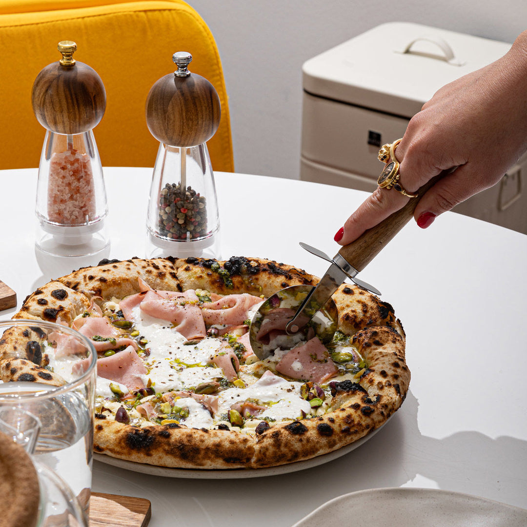 Ρόδα Κοπής Ανοξείδωτη Με Ξύλινη Λαβή Allure Estia