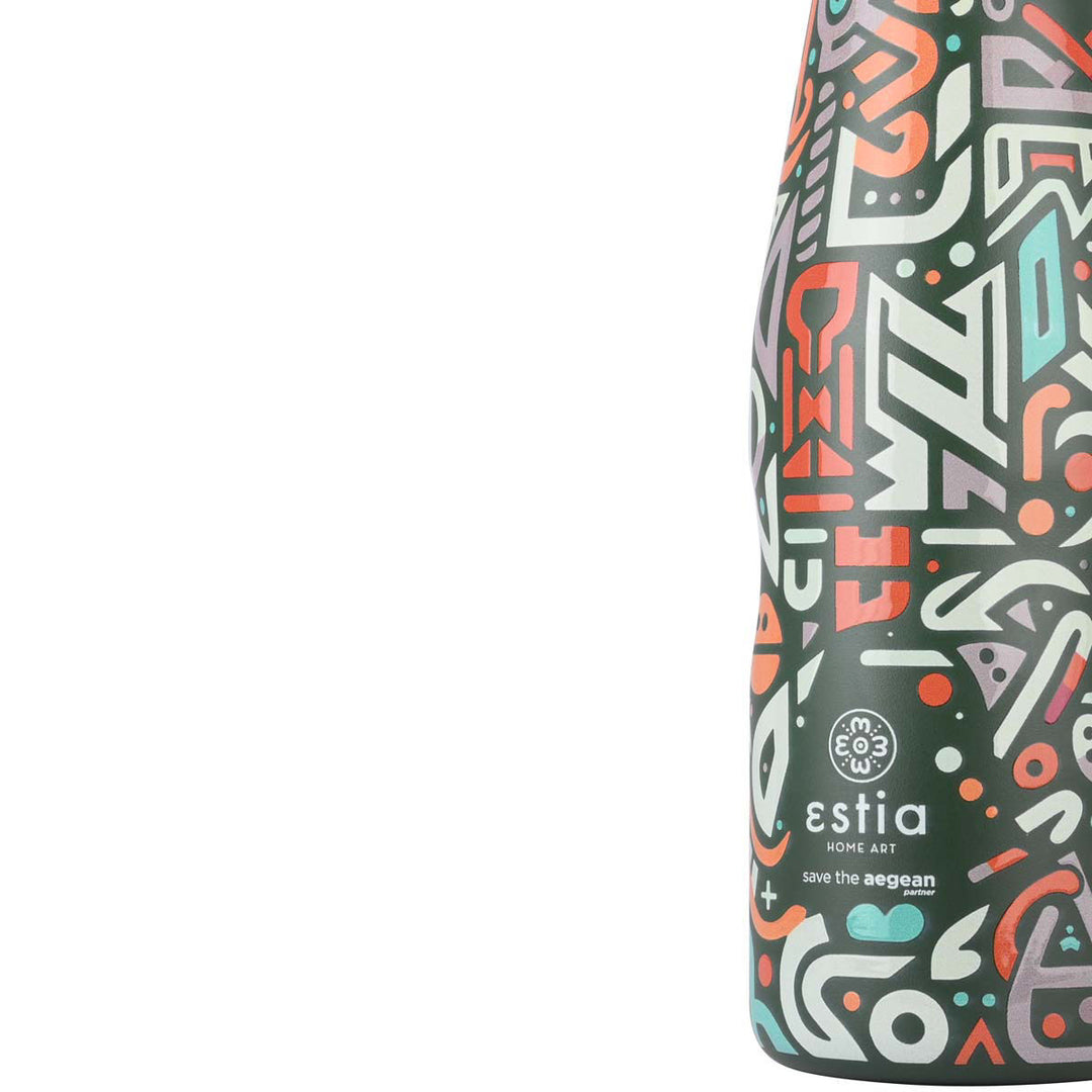 Λεπτομέρεια παγουριού Estia με μοντέρνο abstract μοτίβο σε γήινους και έντονους χρωματικούς τόνους.