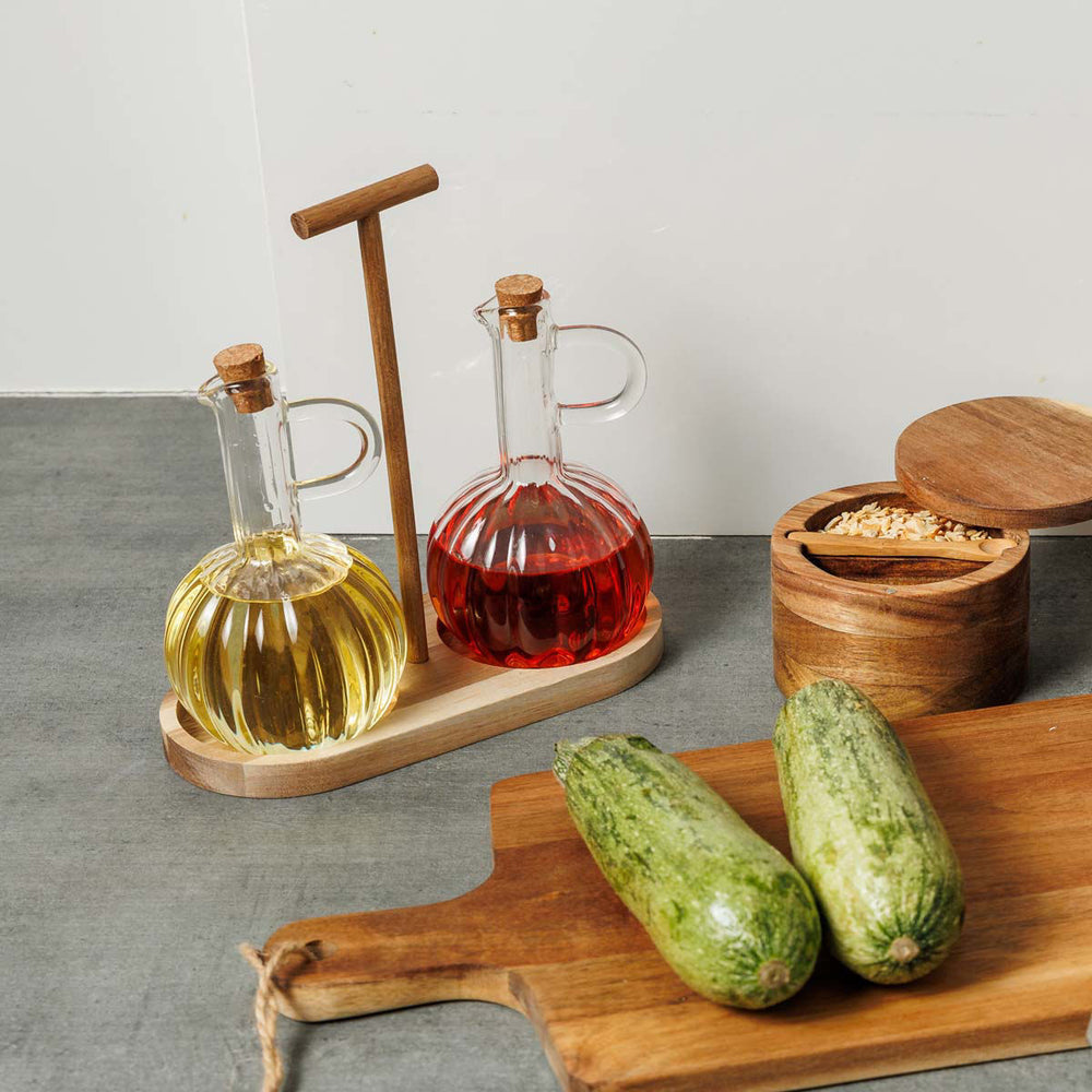 Δοχεία Γυάλινα Για Λάδι & Ξύδι Σετ 2τμχ 320ml Σε Ξύλινη Βάση Allure Estia