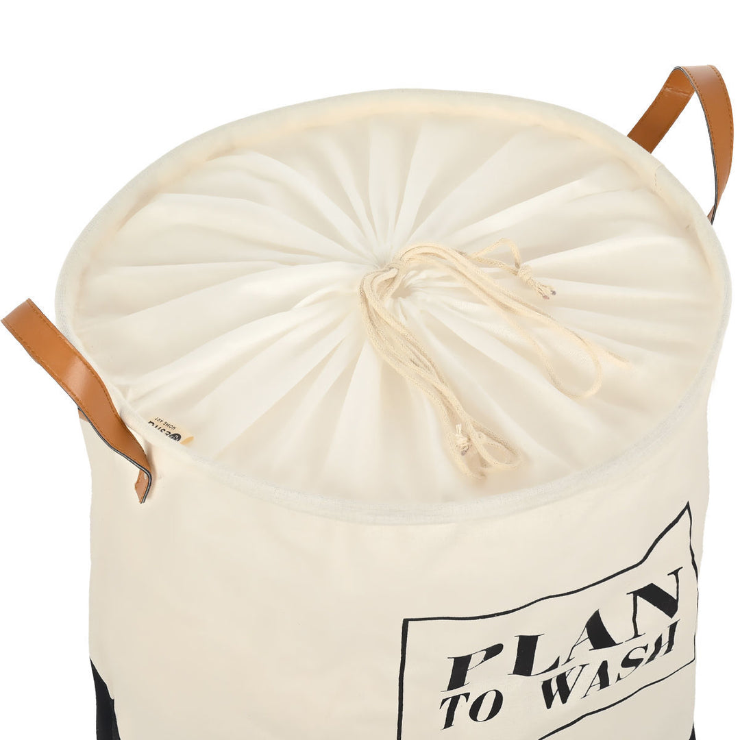 Καλάθι απλύτων Estia Plan με επάνω μέρος που κλείνει με κορδόνι και σταθερή δομή, ιδανικό για οργάνωση ρούχων στον χώρο.