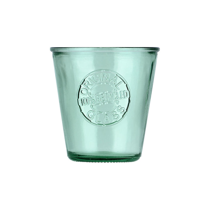 Ποτήρι νερού 320ml σε πράσινη απόχρωση, κατασκευασμένο από 100% ανακυκλωμένο γυαλί, με ανάγλυφη επιγραφή “Original Glass” σε λευκό φόντο.
