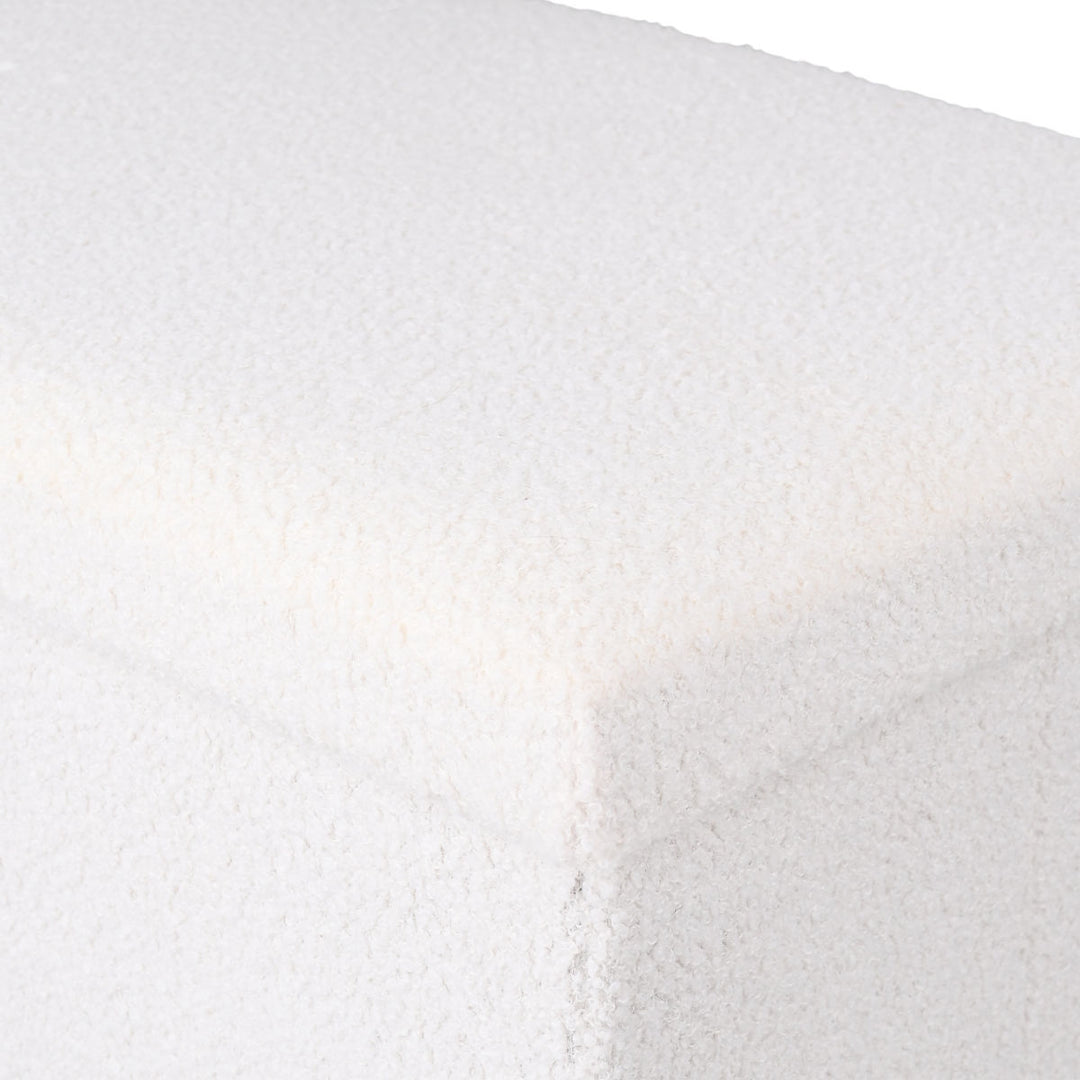 Σκαμπό Λευκό Γούνινο Με Αποθηκευτικό Χώρο 76x38cm Cube Teddy Estia