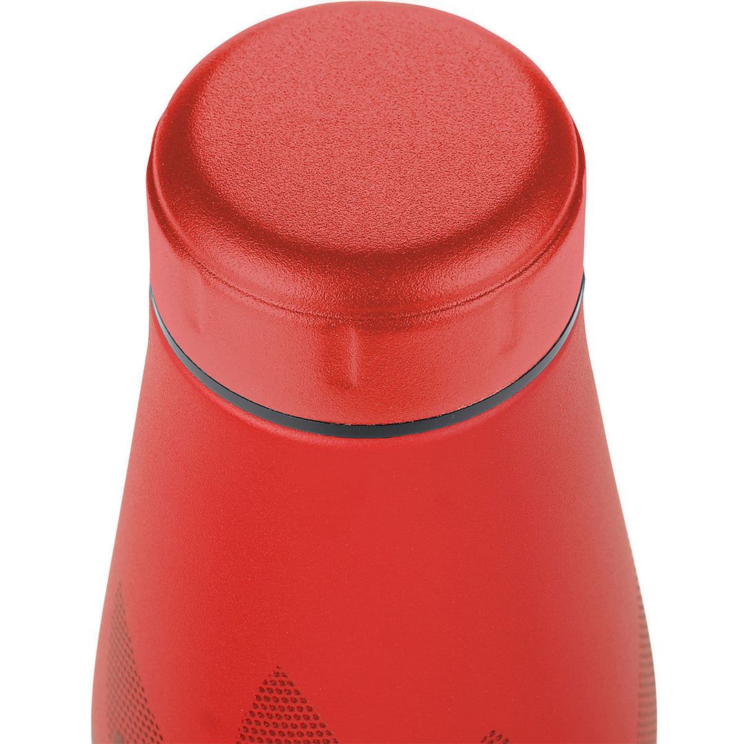 Εστιασμένη εικόνα στο καπάκι του κόκκινου θερμός Estia, με ματ υφή και μίνιμαλ σχεδιασμό.