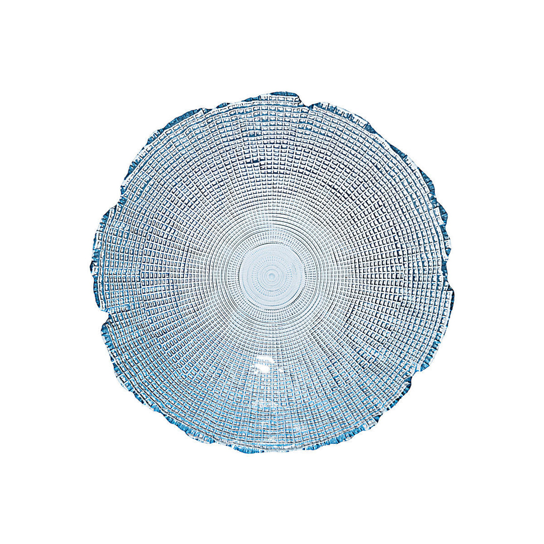 Γυάλινο μπολ μπλε με λεπτομερή ανάγλυφη υφή και στρογγυλό σχήμα σε minimal φόντο.