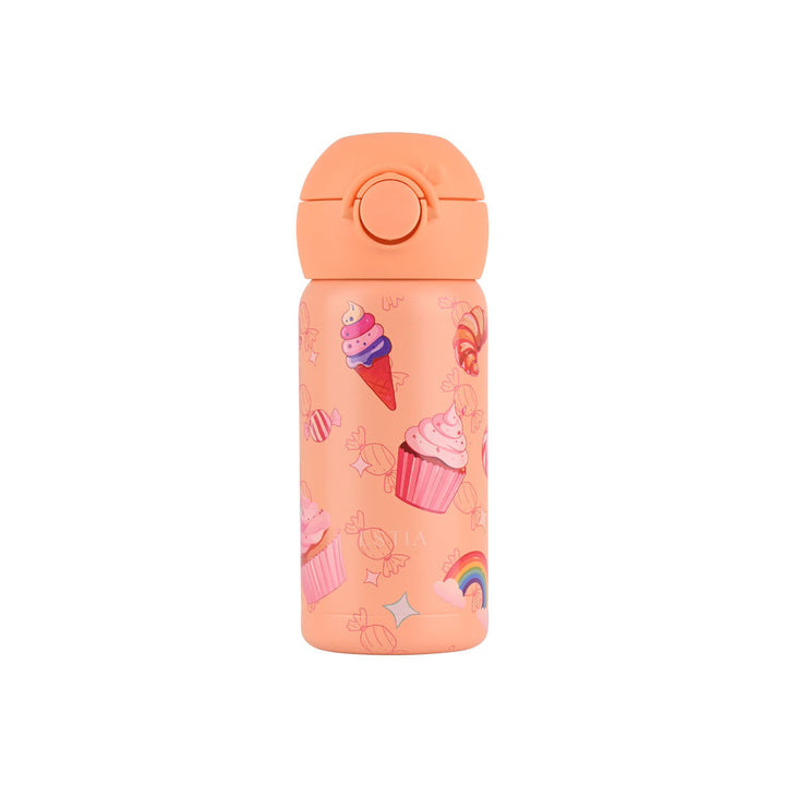 Παιδικό θερμός Estia Wonder Bottle 350ml Candy Sky σε κοραλί χρώμα με σχέδιο από παγωτό, cupcake, καραμέλες και ουράνιο τόξο σε λευκό φόντο.