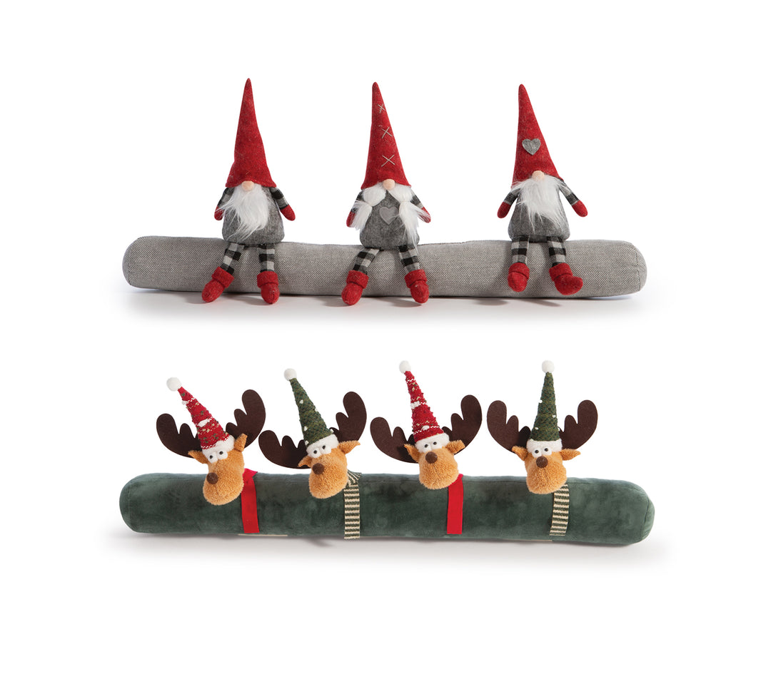 Δύο χριστουγεννιάτικα στοπ πόρτας, ένα με νάνους με κόκκινα καπέλα και καρό πόδια και ένα με ελαφάκια που φορούν πράσινα και κόκκινα καπέλα Άγιου Βασίλη