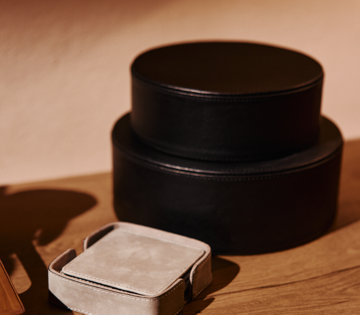 Κουτί Στρογγυλό Μαύρο από Τεχνητό Δέρμα Lethal Σετ 2τμχ Nef-Nef Homeware