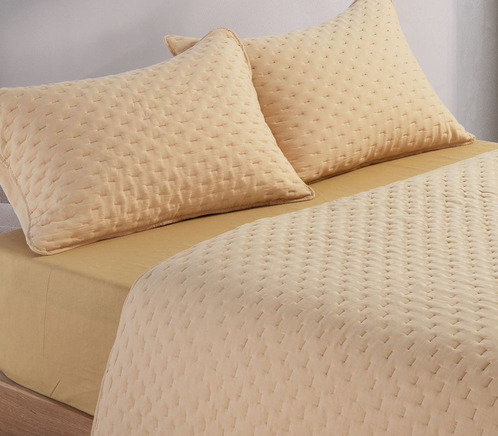 Κουβερλί Υπέρδιπλο Κίτρινο 230Χ240 Adelle Nef-Nef Homeware