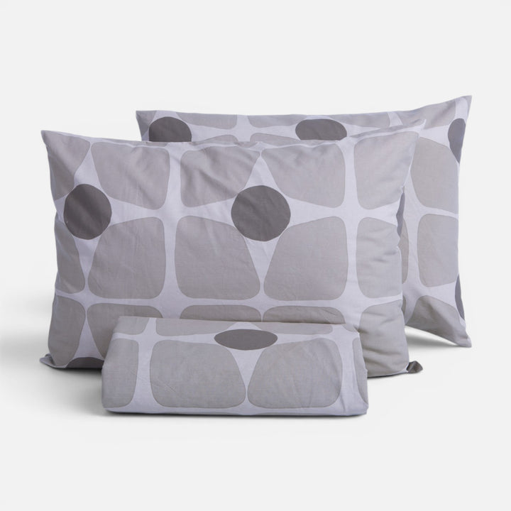 Σετ παπλωματοθήκη Casual Coreo Nef-Nef Homeware σε γκρι και λευκές αποχρώσεις με αφηρημένο γεωμετρικό μοτίβο.