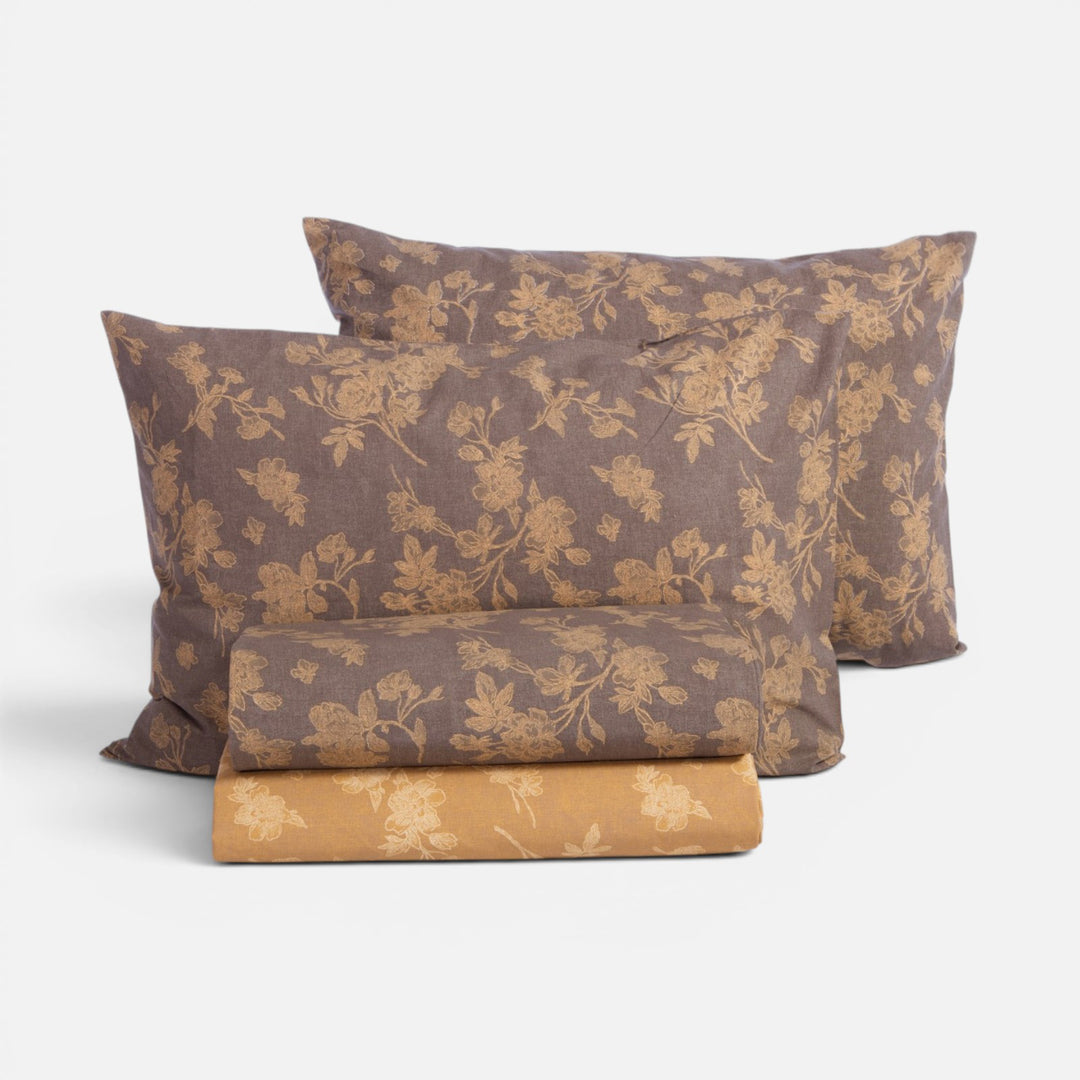 Σετ βαμβακερά σεντόνια Dream Nef-Nef Homeware σε καφέ και ώχρα αποχρώσεις με κομψό floral σχέδιο.