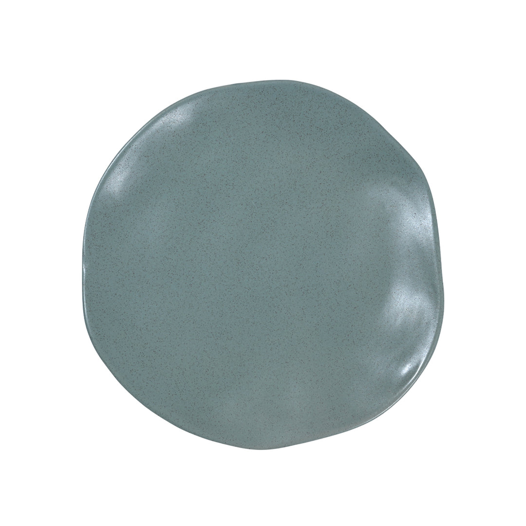 Πιάτο ρηχό Mare σε teal απόχρωση φωτογραφημένο από πάνω, με ακανόνιστο σχήμα και φυσική υφή.