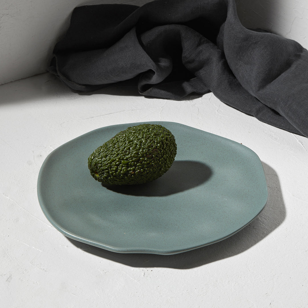 Πιάτο Ρηχό Πετρόλ με Ακανόνιστο Σχήμα Πορσελάνινο 27cm Estia