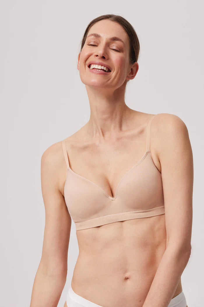 Γυναικείο Σουτιεν Μπέζ  με Κρυφή Μπανελα σε cup B Ysabel Mora