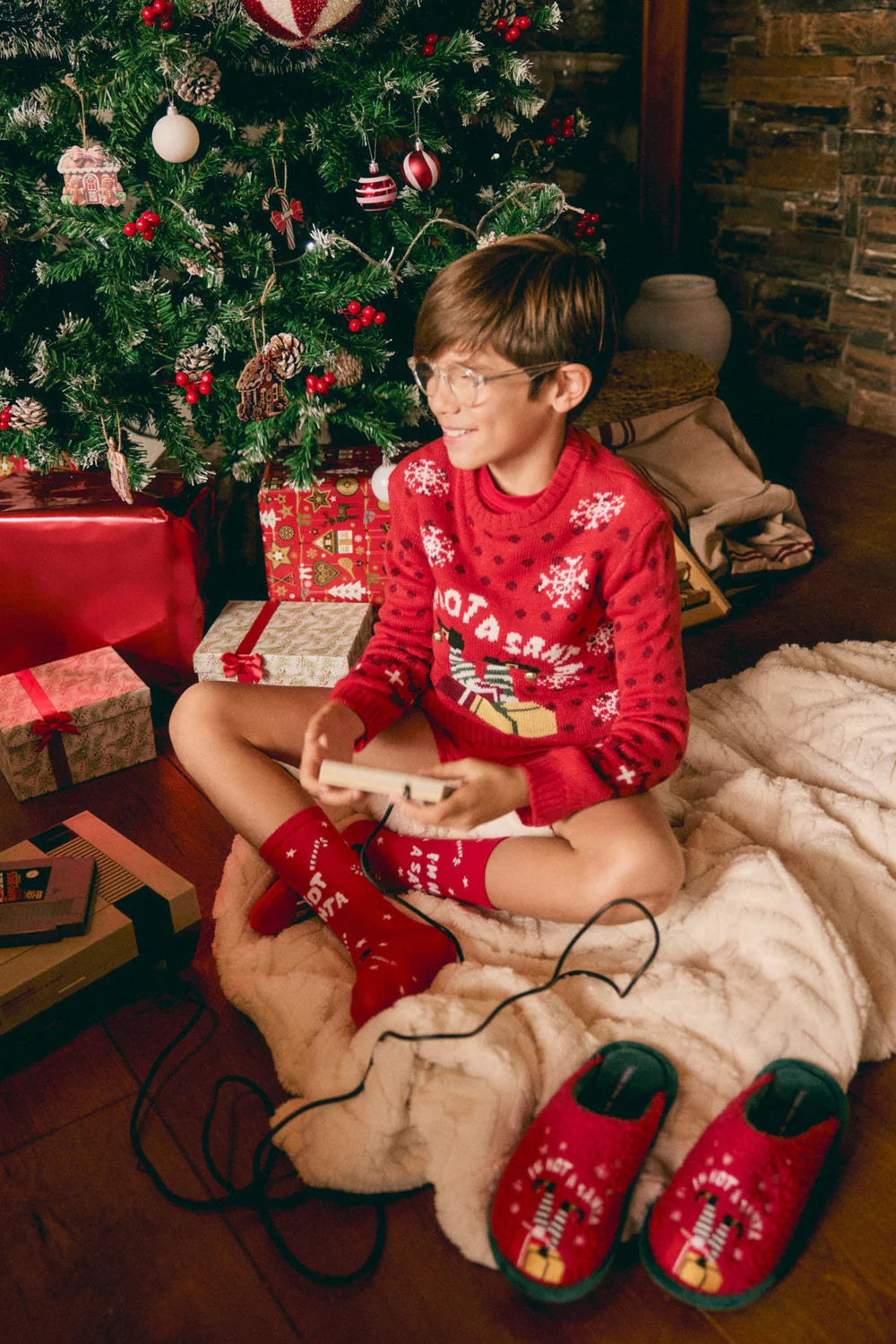 Unisex Παιδικές Χριστουγεννιάτικες Κάλτσες Κόκκινες με Σχέδια Σετ 2 Ζευγάρια Ysabell Mora