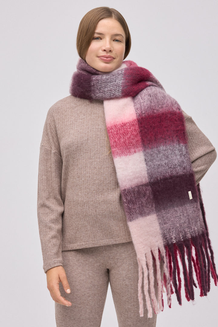 Γυναικεία Πασμίνα Καρό Ροζ-Μπεζ με Κρόσια Ysabell Mora