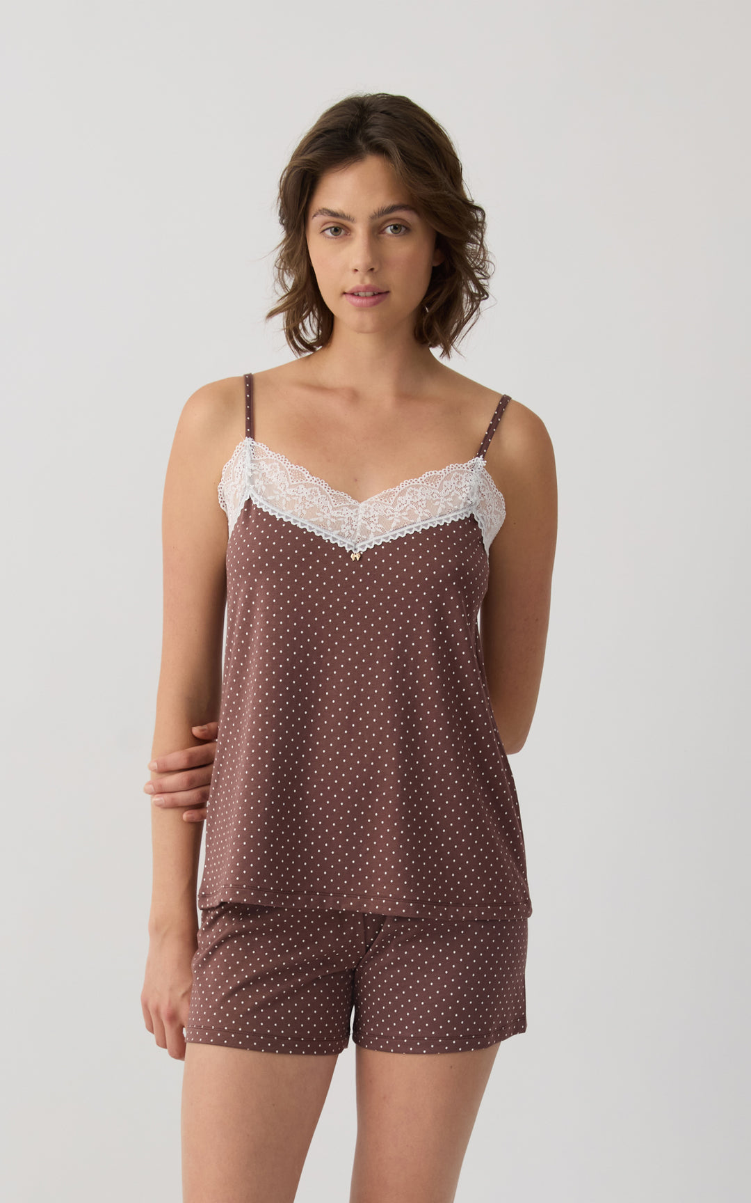 Γυναικεία Πιτζάμα Αμάνικη Με Σορτς Καφέ με Λεπτομέρεια Δαντέλας στη Λαιμόκοψη Minerva