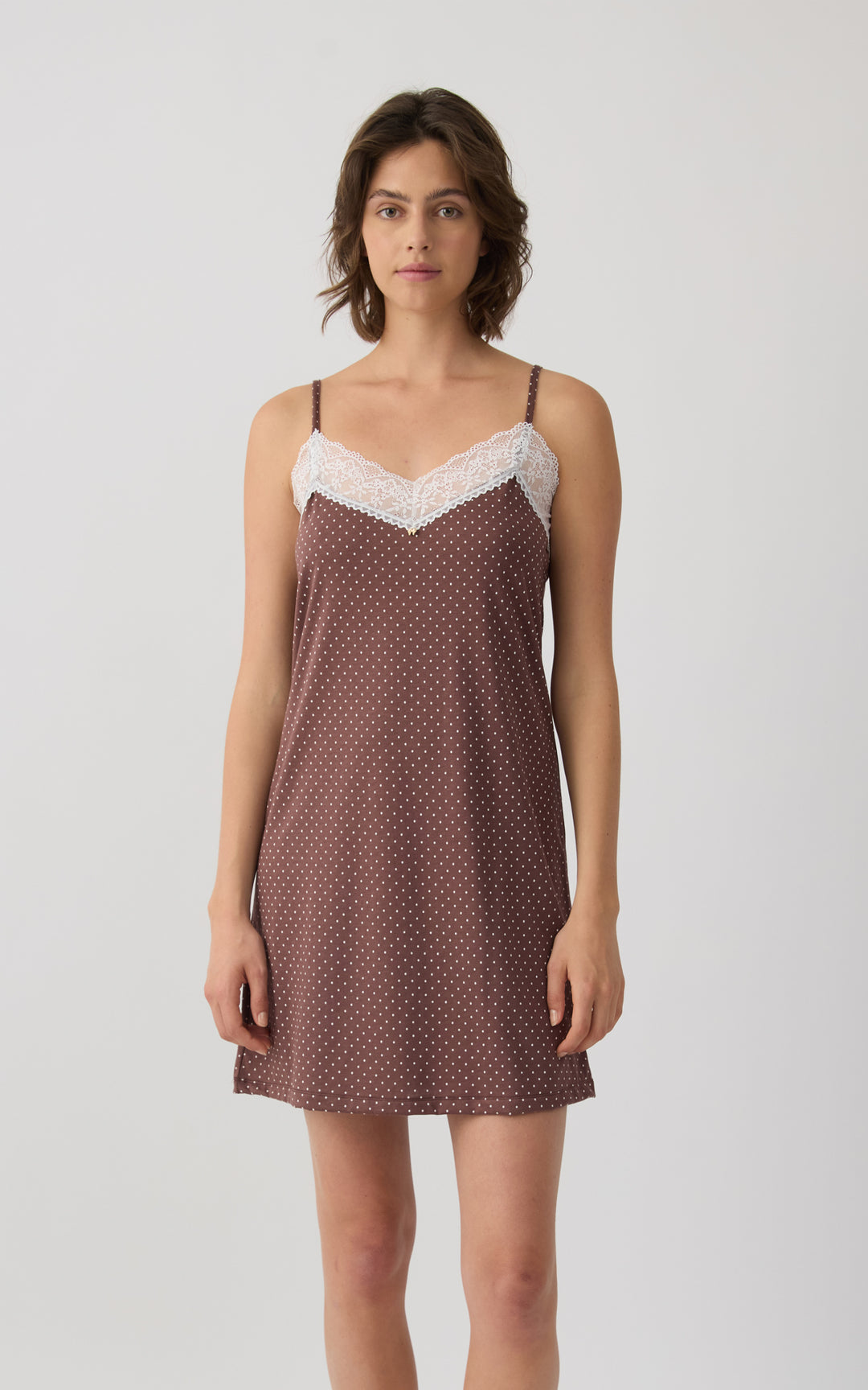 Γυναικείο Νυχτικό Αμάνικο Καφέ με Λεπτομέρεια Δαντέλας στη Λαιμόκοψη Minerva