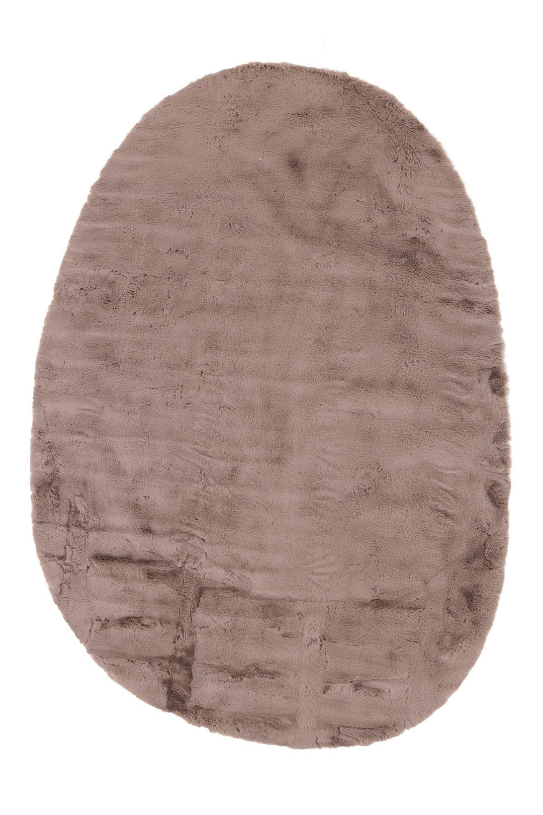 Γούνινο χαλί Bunny Canvas της Royal Carpet σε σκούρο εκρού, σε ολόκληρη όψη, με απαλή γούνινη υφή και εμφανή υφή επιφάνειας.