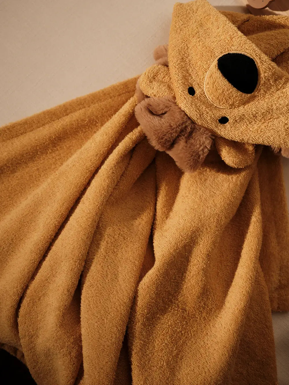 Βρεφική Κάπα Βαμβακερή Κίτρινη με κουκούλα Λιοντάρι Sweet Lion 70Χ120 Nef-Nef Homeware