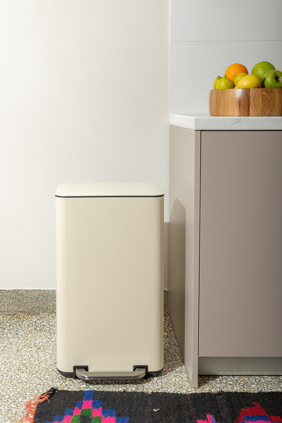 Κάδος Απορριμάτων Κουζίνας Εκρού Μεταλλικός 30lt Estia